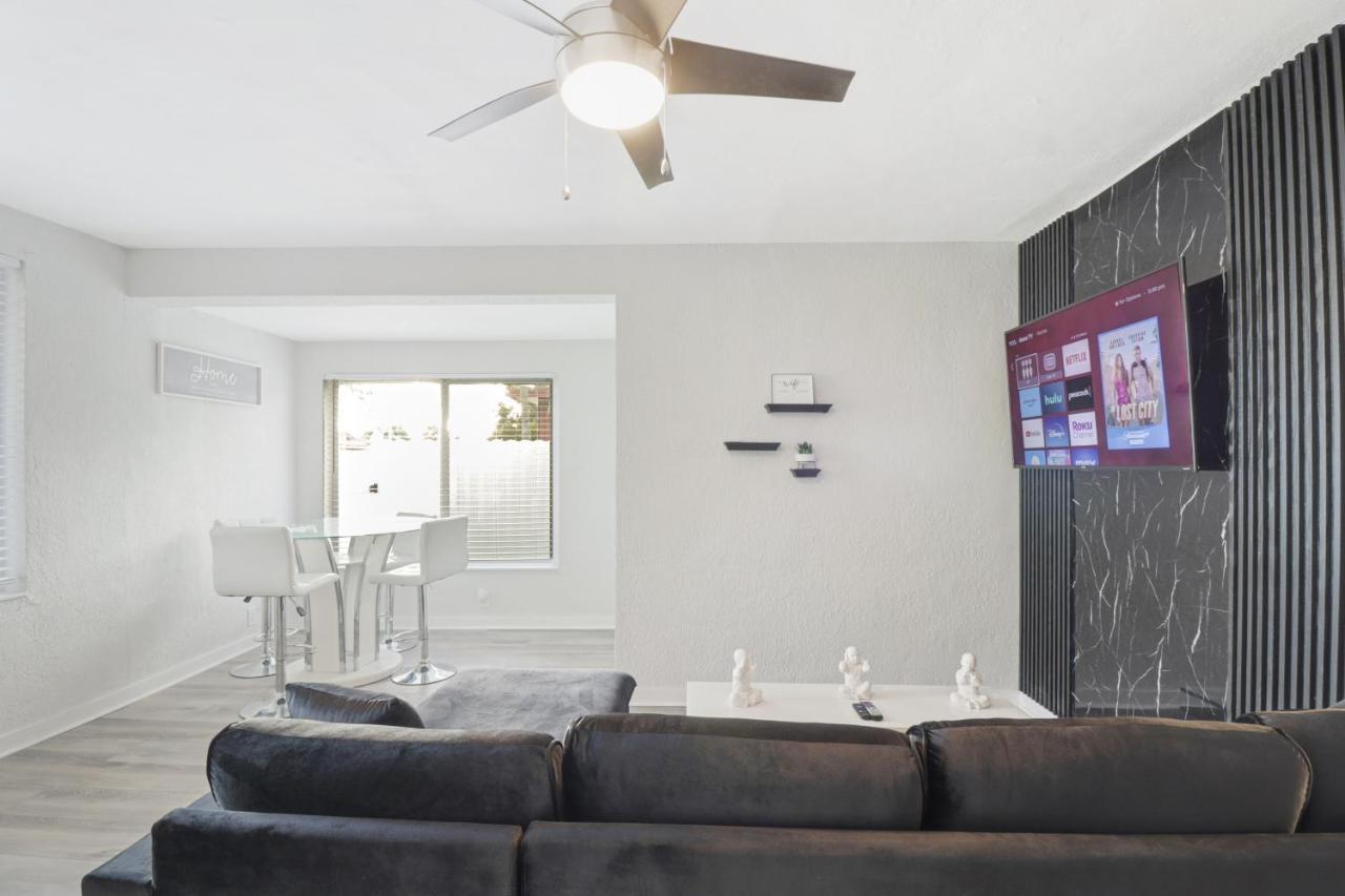 Spacious And Luxurious Home Centrally Located Between Miami And Ft. Lauderdale Miramar Exterior photo